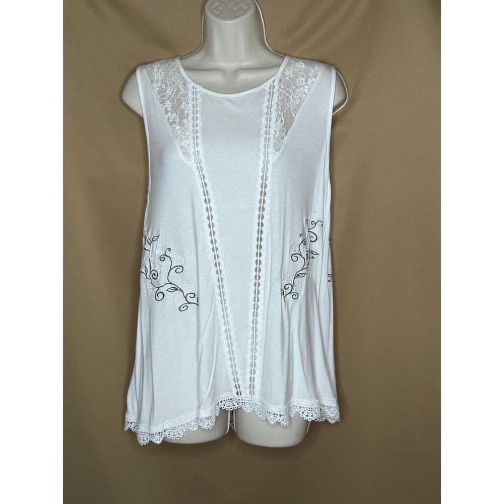 Pol White Embroidered Sleeveless Top S